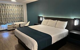 Studio 6 Suites Gardena, Ca
